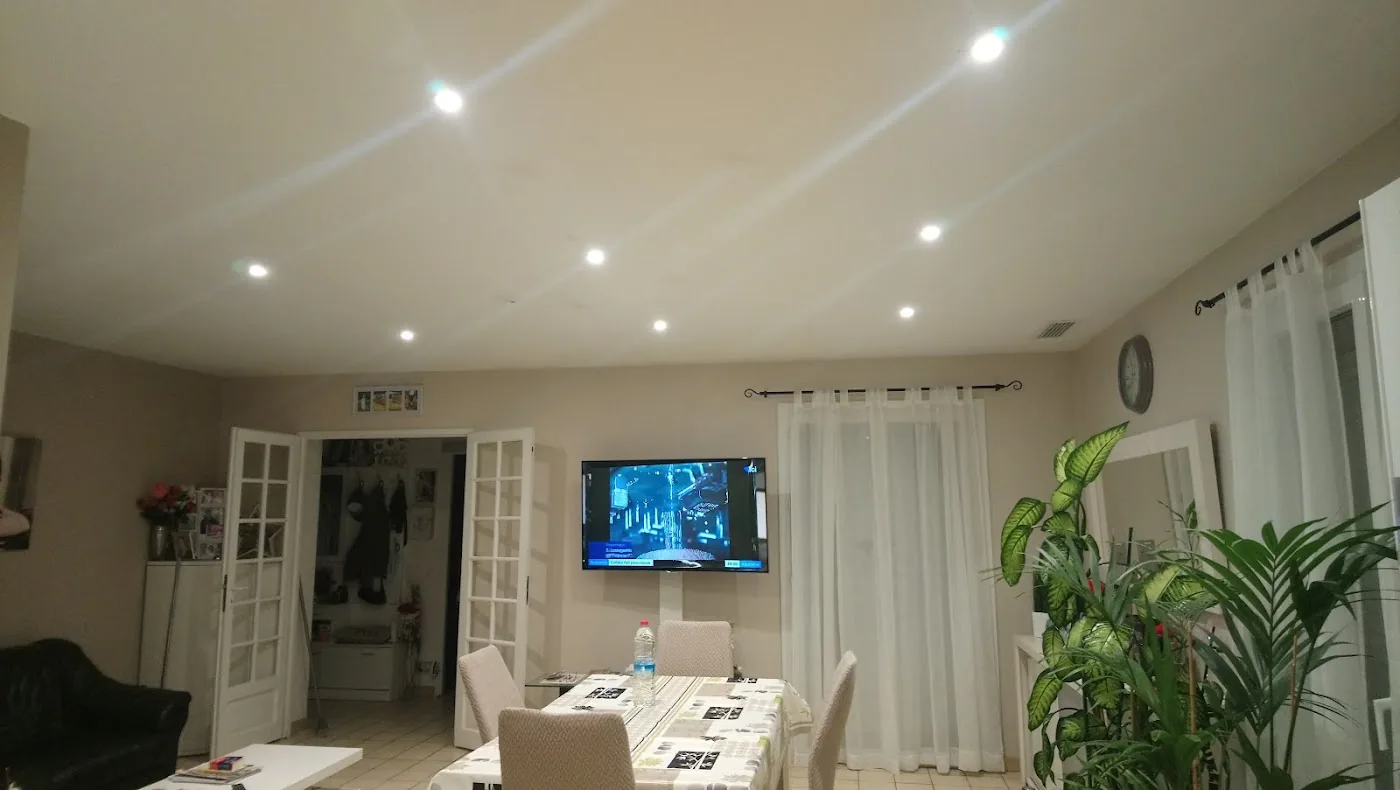 Détail d'une installation électrique réalisée par Costelec